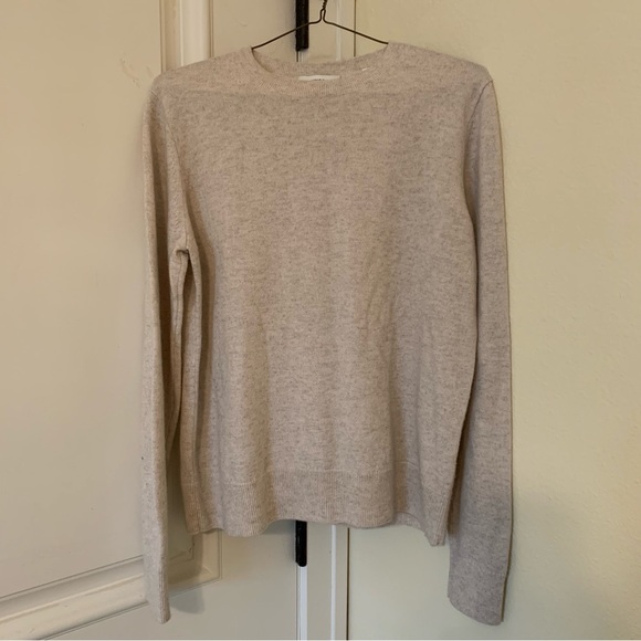 Vince Cashmere & Wool Sweaters Easy Fit Crewneck Light Beige EUC Size - M - Picture 7 of 11